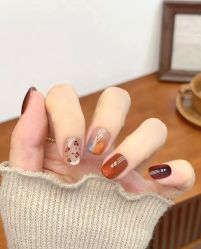 -桃色美甲沙龙