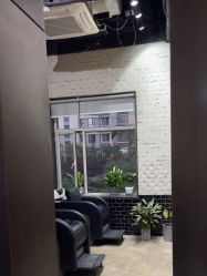 -韩国李知恩形象设计