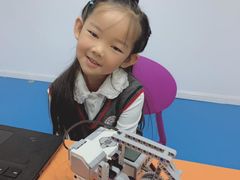 -童程童美·信息学竞赛·乐高机器人编程(昆明高新校区)