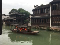景观位-茅老太臭豆腐