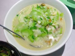 鲜丝瓜焖河蚌-费大厨辣椒炒肉(黄兴中心广场店)