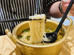 -匠本米所·炸酱米线·潮汕小食(万象食家店)