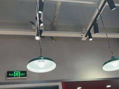-柳州肥姨妈大骨螺蛳粉(万达中心店)