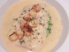 玉米浓汤-Le Comptoir de Pierre Gagnaire