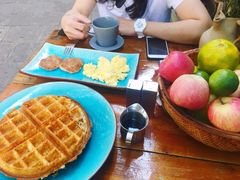 -蓝壁虎咖啡酒馆