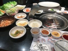 -本家韩国烤肉(财富大厦店)