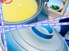 黄金鸡汤泡饭-川堂风·跷脚牛肉·乐山爆炒(宝山日月光店)