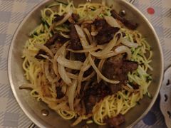 -满格嗦新疆椒麻鸡火锅.炒米粉(川大江安校区店)