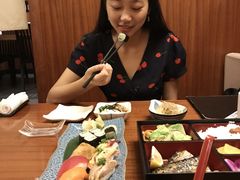 -由紀日本料理·炭火燒肉