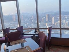 -怡豪大饭店·银顶旋转餐厅