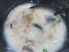 -大师傅粥品(埃华街)