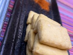 -香巴拉云南餐厅(华莱坞店)