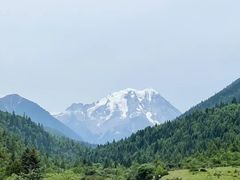 -亚拉雪山风景区