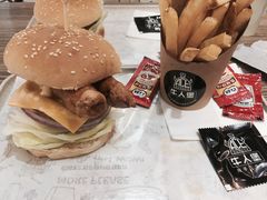 -牛纽塔·牛人堡(群众路店)