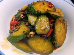 -俏湘厨•地道湘菜(建华南路店)