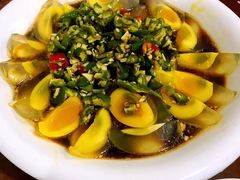 -Dang restaurant (patong phuket)