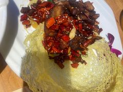 -月亮眼花园餐厅书吧酒吧