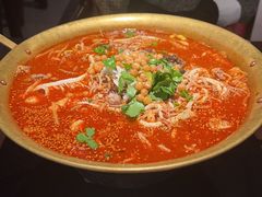 -张翻越·川渝冒菜·武汉黑鸭煲(城北万象城店)