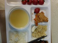 -天津波士信达奔驰4S店(卫津南路店)