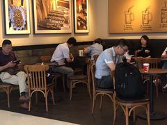 大堂-星巴克(无锡大东方店)