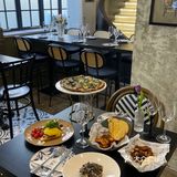 回国后开了家法式餐厅酒馆 所以味道好正宗
