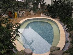 -灵秀温泉