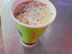 -清真老马家国华牛奶鸡蛋醪糟(正宁路店)