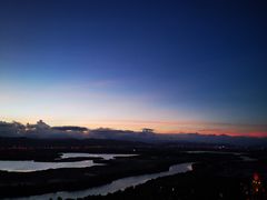 -瑰丽酒店·海吧·天际下午茶·现场DJ·天台酒吧