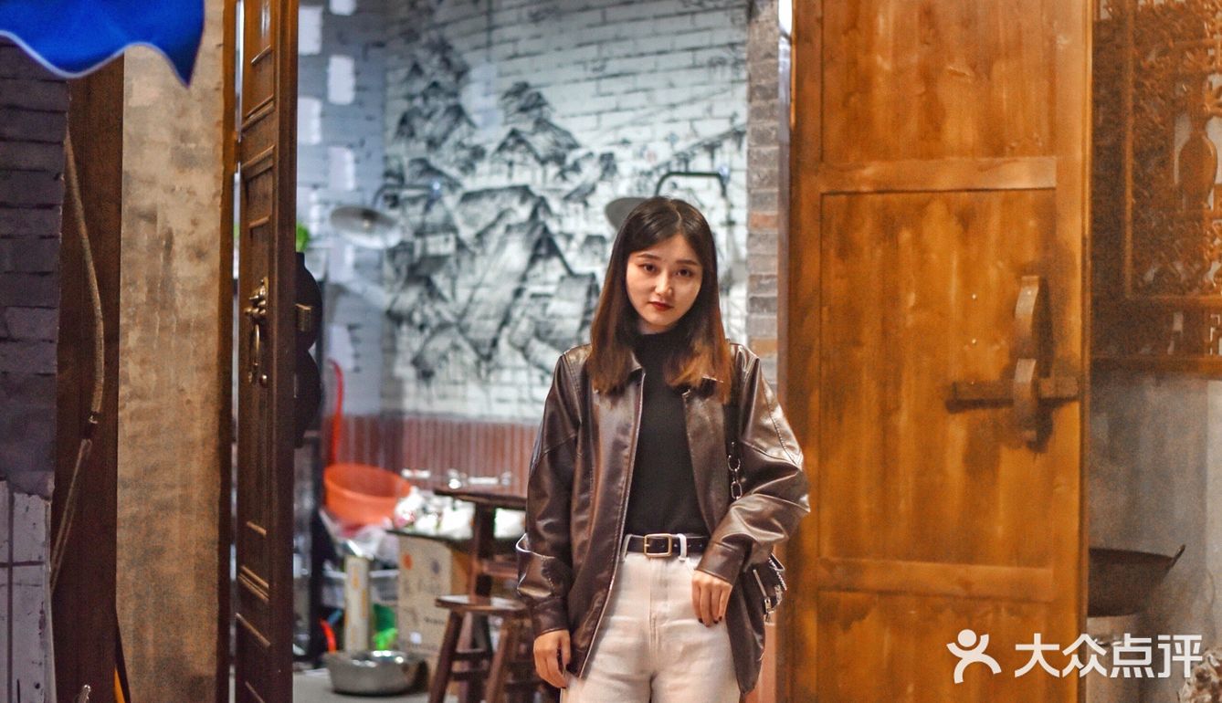 重庆本地人才知道的老火锅🔥藏在居民楼里