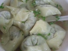 汤馄饨-潘国仙耳光馄饨(黄家阙路店)