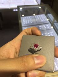 -威德钻石-克拉钻大本营(南京东路店)