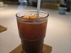 -彳亍咖啡·这里(水湾路店)