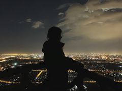 -鬼笑石后山停车场