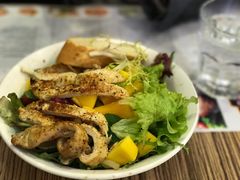 烤鸡胸肉色拉-榖屋house of flour(张江首店)