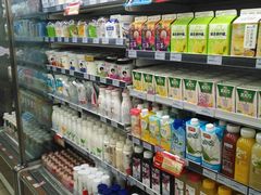-全家便利店(东直门店)