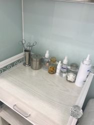 -蕾特恩专业祛痘·皮肤管理