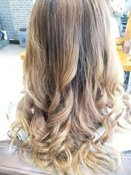 -芭菲时尚美发造型