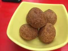 -BHC炸鸡(明洞总店)