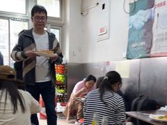 -郭记小街麻辣烫(南小街总店)