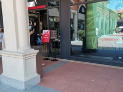 -PUMA品牌自营折扣店(天津佛罗伦萨小镇奥莱店)