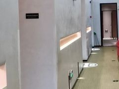 -涨巢·潮玩水疗局