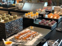 -圣丰索菲特·2 On 988 Café 自助餐厅