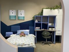 -moll学习桌椅(上海久光百货店)