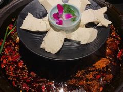 -渝涯重庆豆花老火锅(中赢国际店)