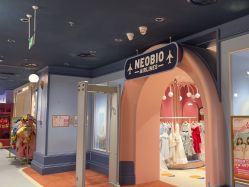 -奈尔宝家庭中心·亲子餐厅(北京东坝万达店)