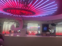 -海底捞火锅(杭州庆春路夜宵主题店)