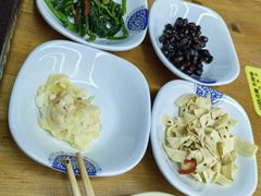 -亲昵春川鸡排(韩国美食街店)