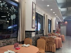 -华庭食府(光明店)