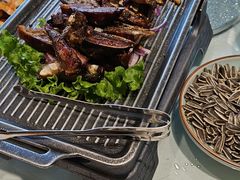 -海派美食·家宴海鲜青岛菜·石锅鲽鱼头(东方城店)