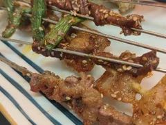 -许哥东北烧烤·铁丳烤串·宫后夹肉(繁花中心店)